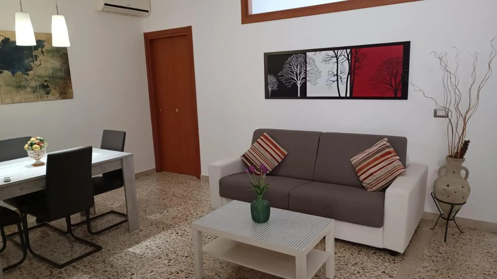 Casa Calliope Syracuse Apartment