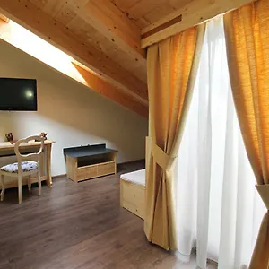 allalbaro-agriturismo.hotelinveneto.com/